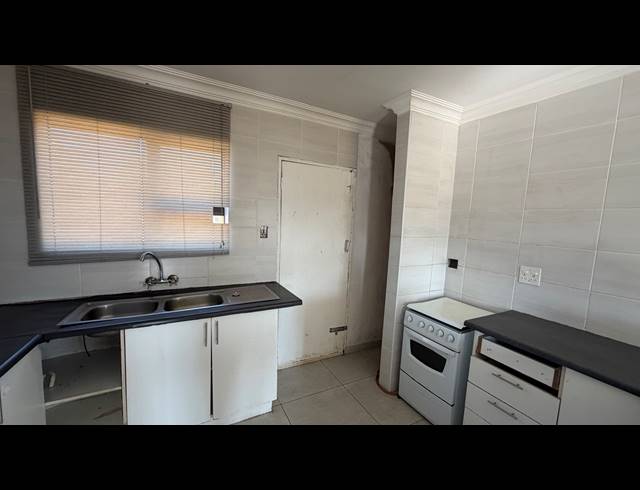 15,727M² SMALLHOLDING FOR SALE IN BENONI AH